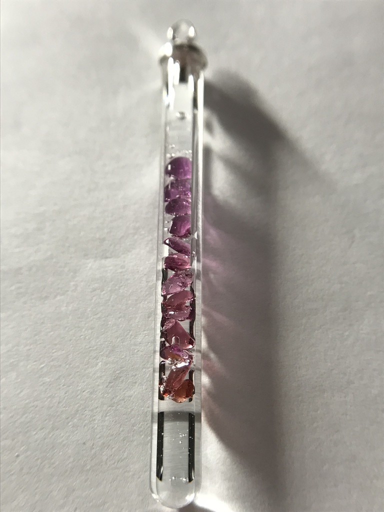 【レビュー用試作品】ロードライトガーネット入り試験管