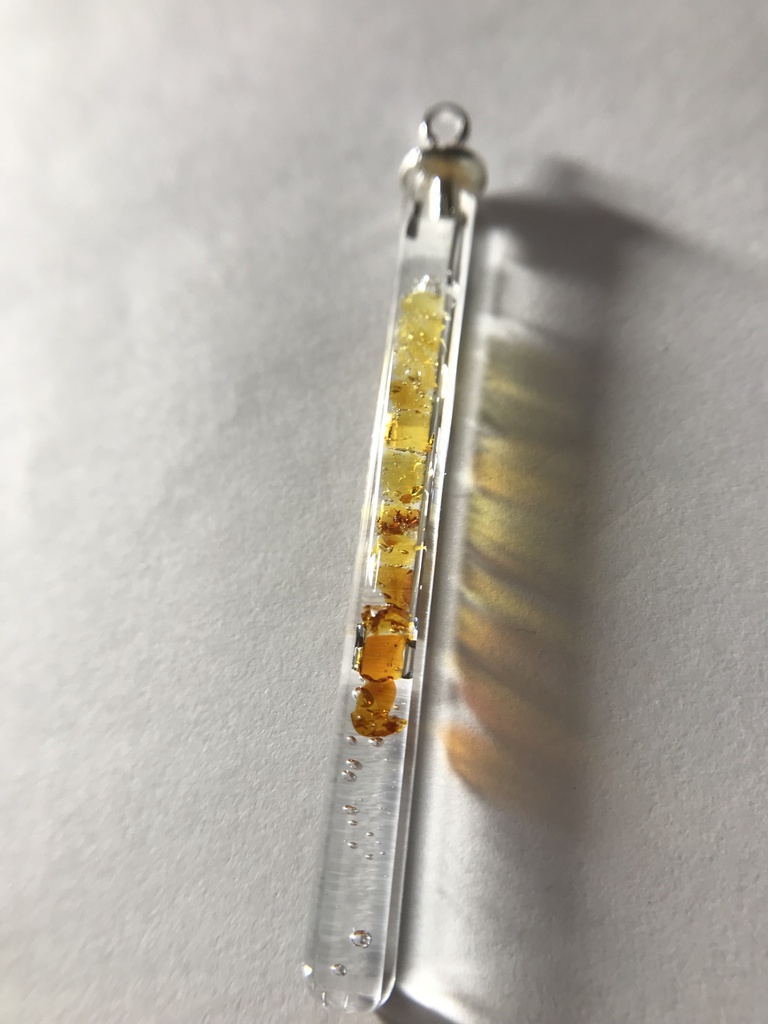 【レビュー用試作品】(訳あり)琥珀入り試験管C