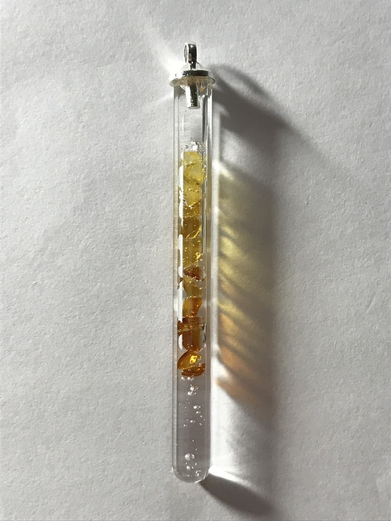 【レビュー用試作品】(訳あり)琥珀入り試験管C