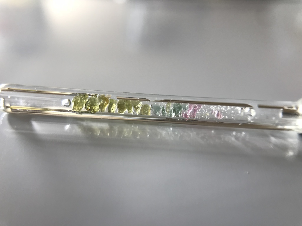 【レビュー用試作品】(訳あり)トルマリン入り試験管