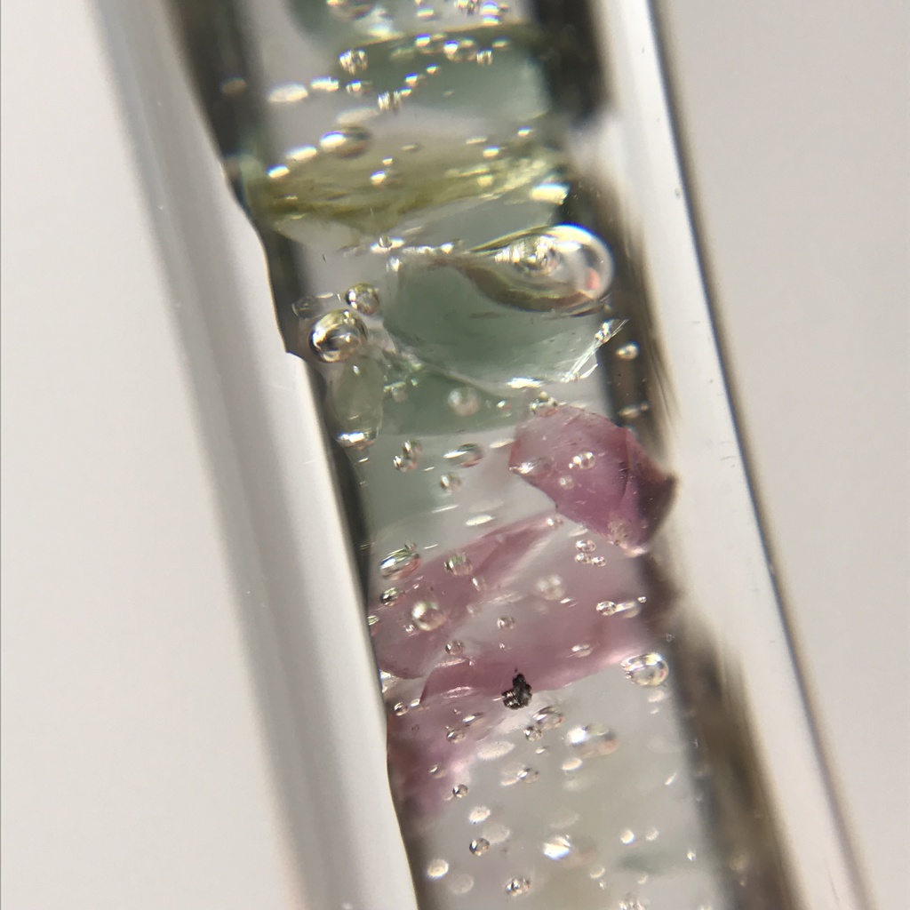 【レビュー用試作品】(訳あり)トルマリン入り試験管