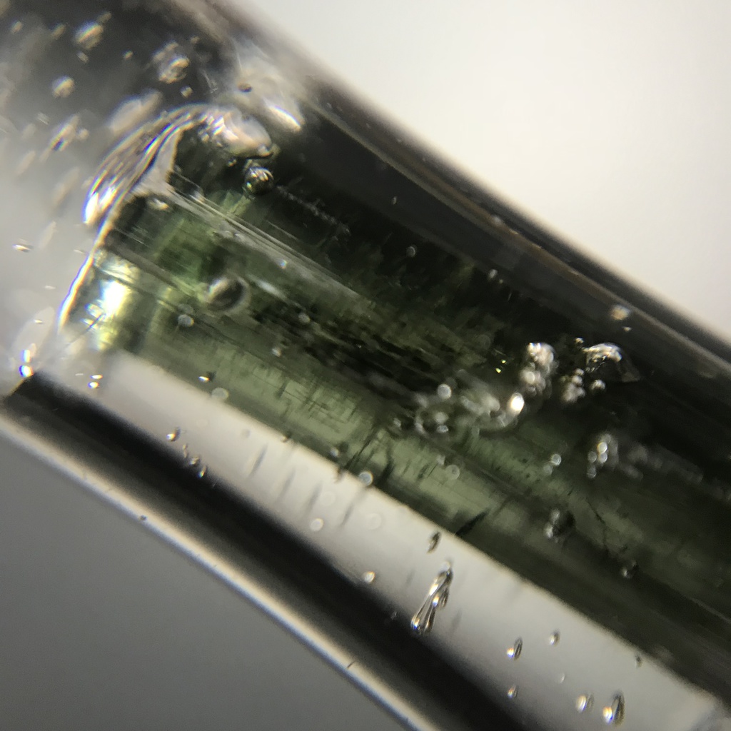 【レビュー用試作品】トルマリン入り試験管(中)