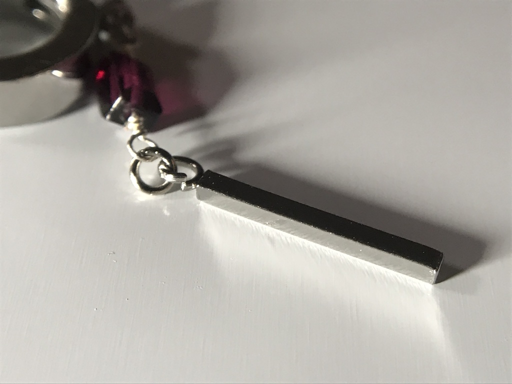 【試作品】ガーネットとスティックのフェイクピアス