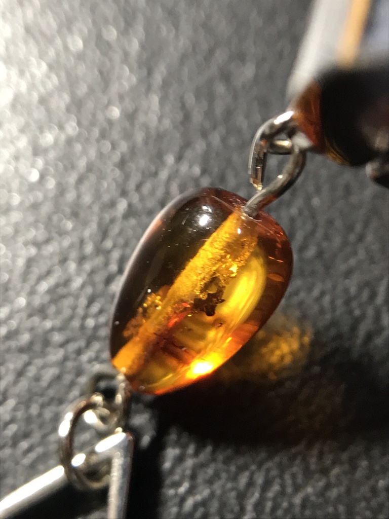 【試作品】琥珀と菱形のメタルパーツのフェイクピアス