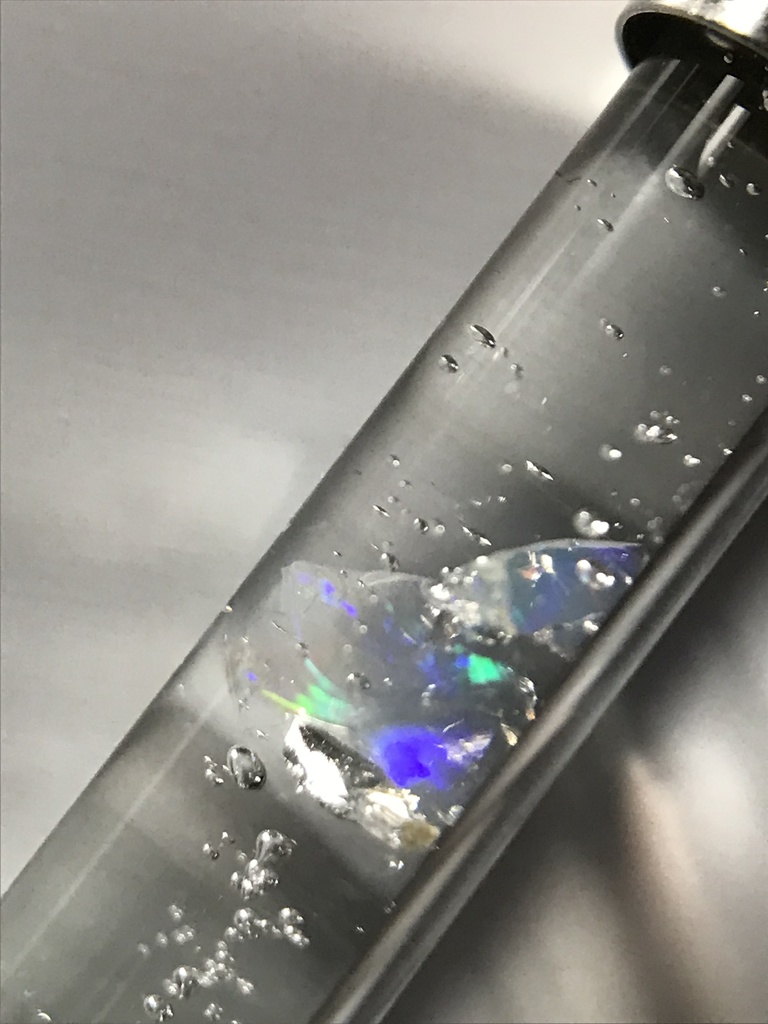 オパール入り試験管(中)D