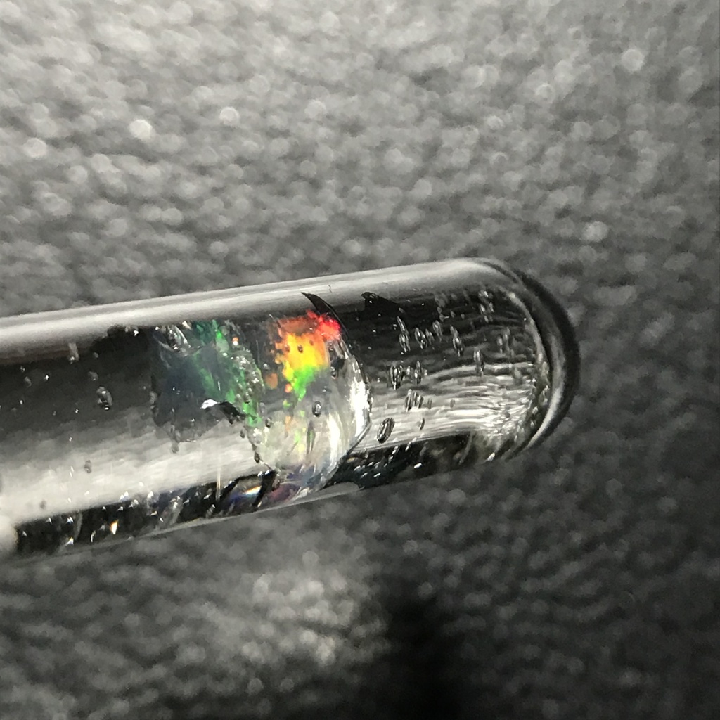 オパール入り試験管(中)D