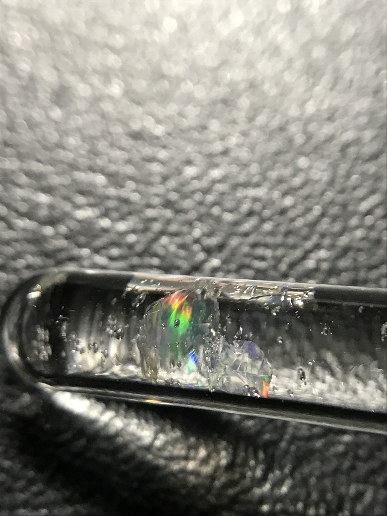 オパール入り試験管(中)D