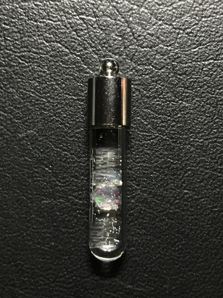 オパール入り試験管(中)D