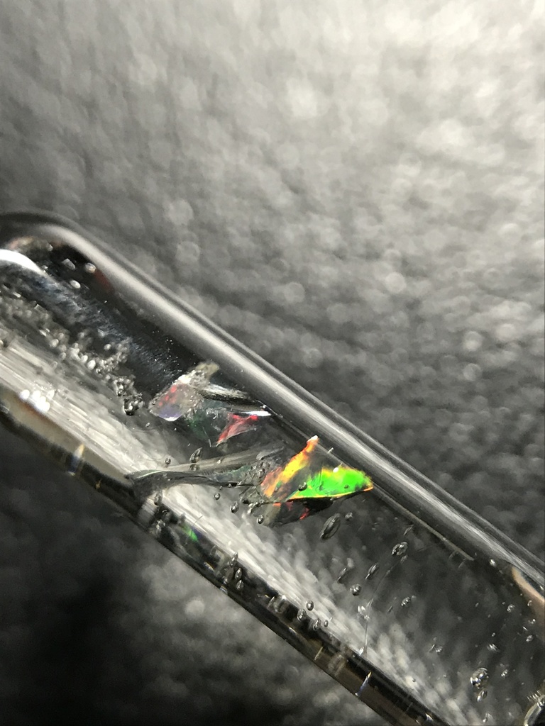 オパール入り試験管(中)D