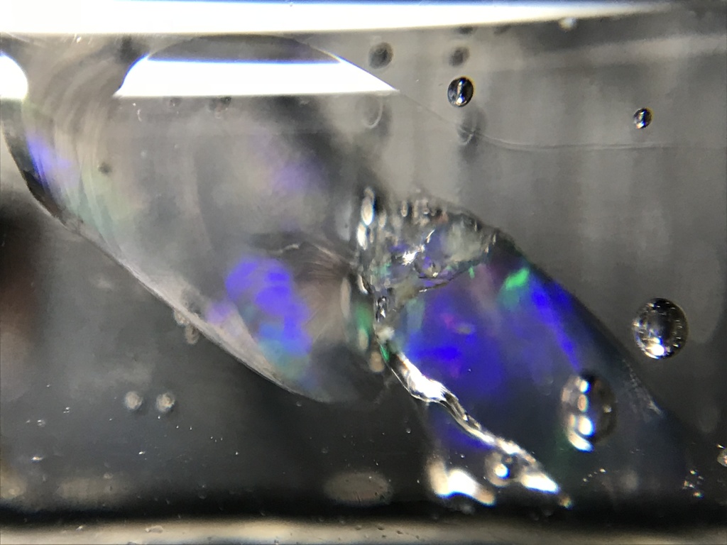 オパール入り試験管(中)D