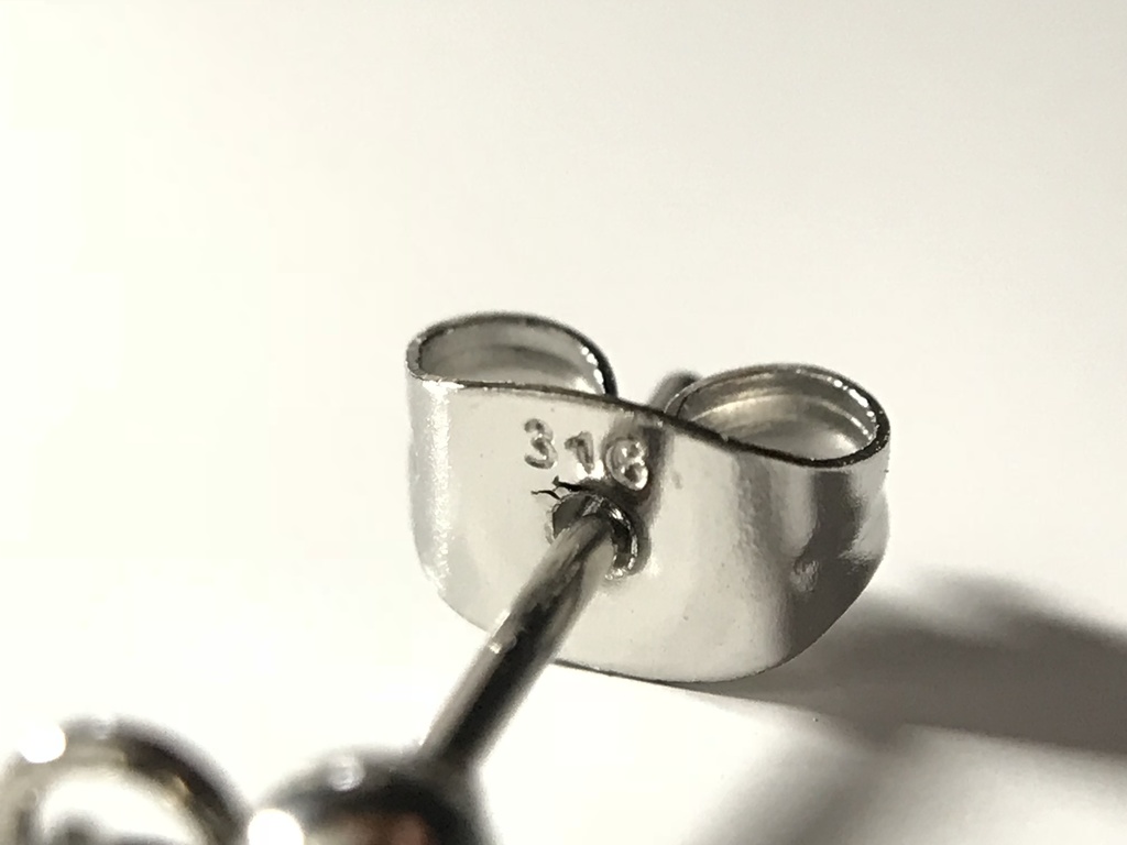 【試作品】ラルビカイトとクロスのピアス