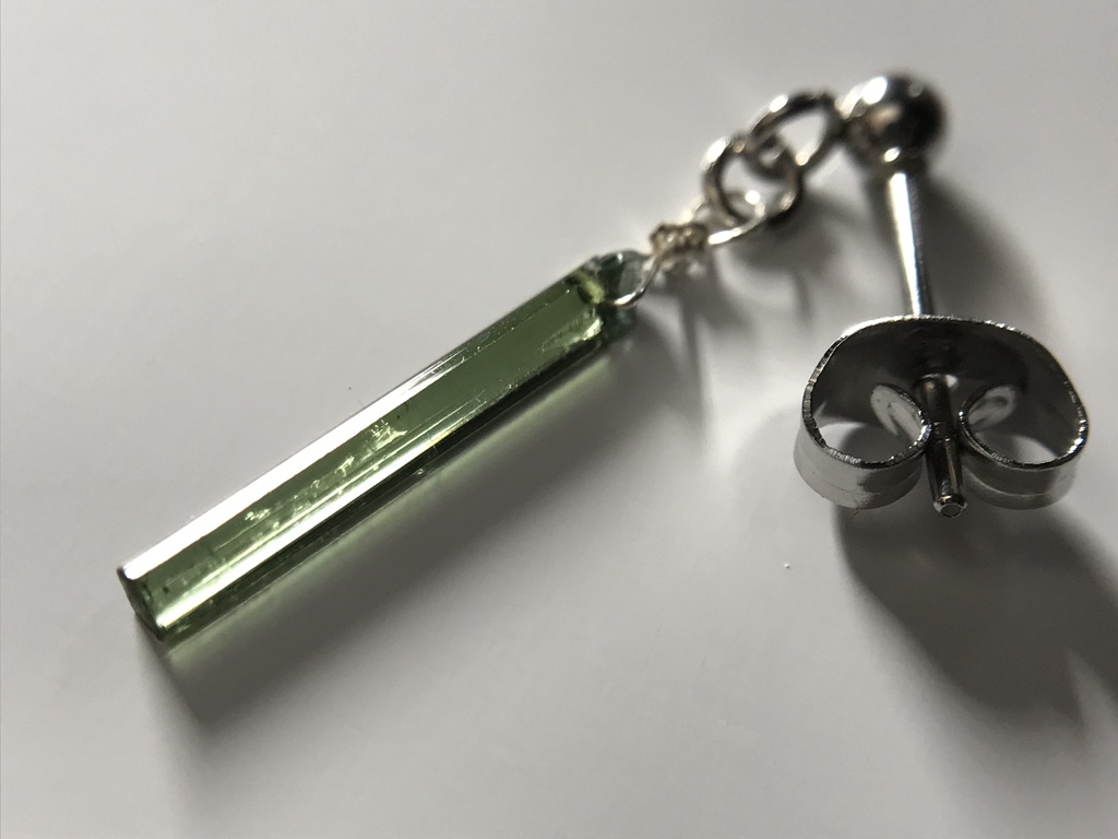 【試作品】トルマリン結晶のピアス