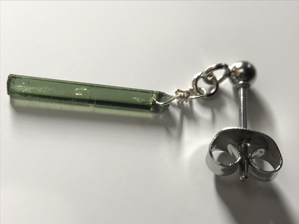 【試作品】トルマリン結晶のピアス