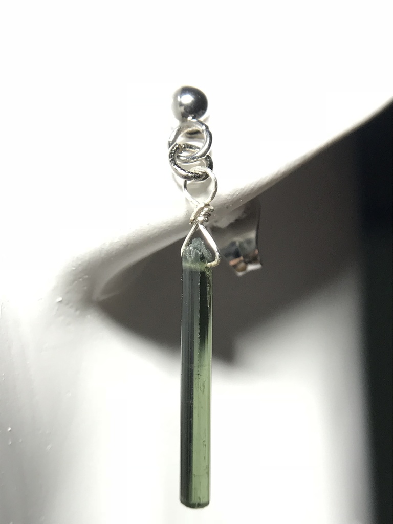 【試作品】トルマリン結晶のピアス