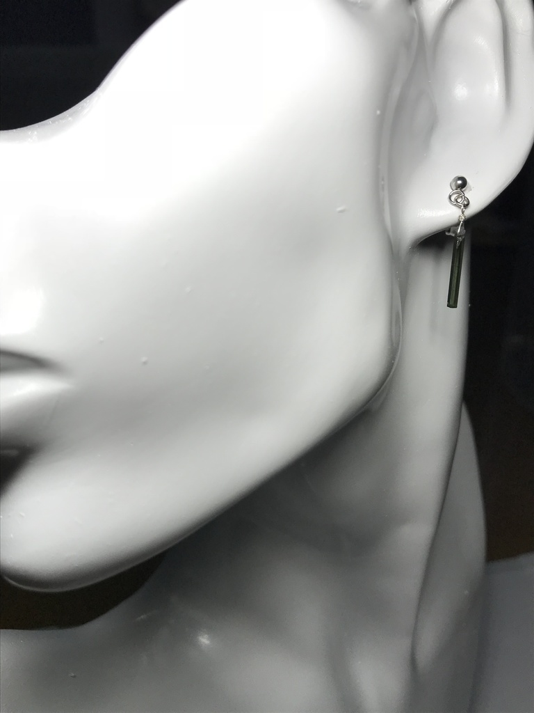 【試作品】トルマリン結晶のピアス