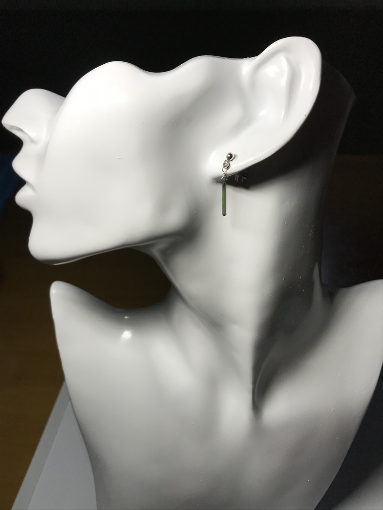 【試作品】トルマリン結晶のピアス