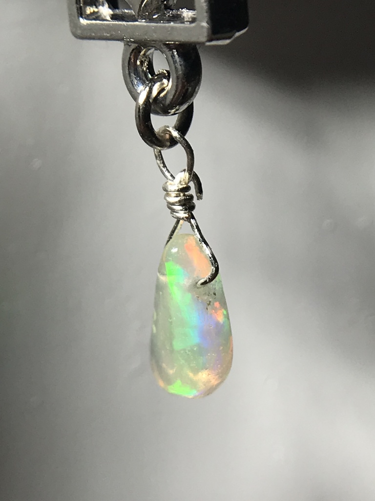 【試作品】オパールとクロスのピアス