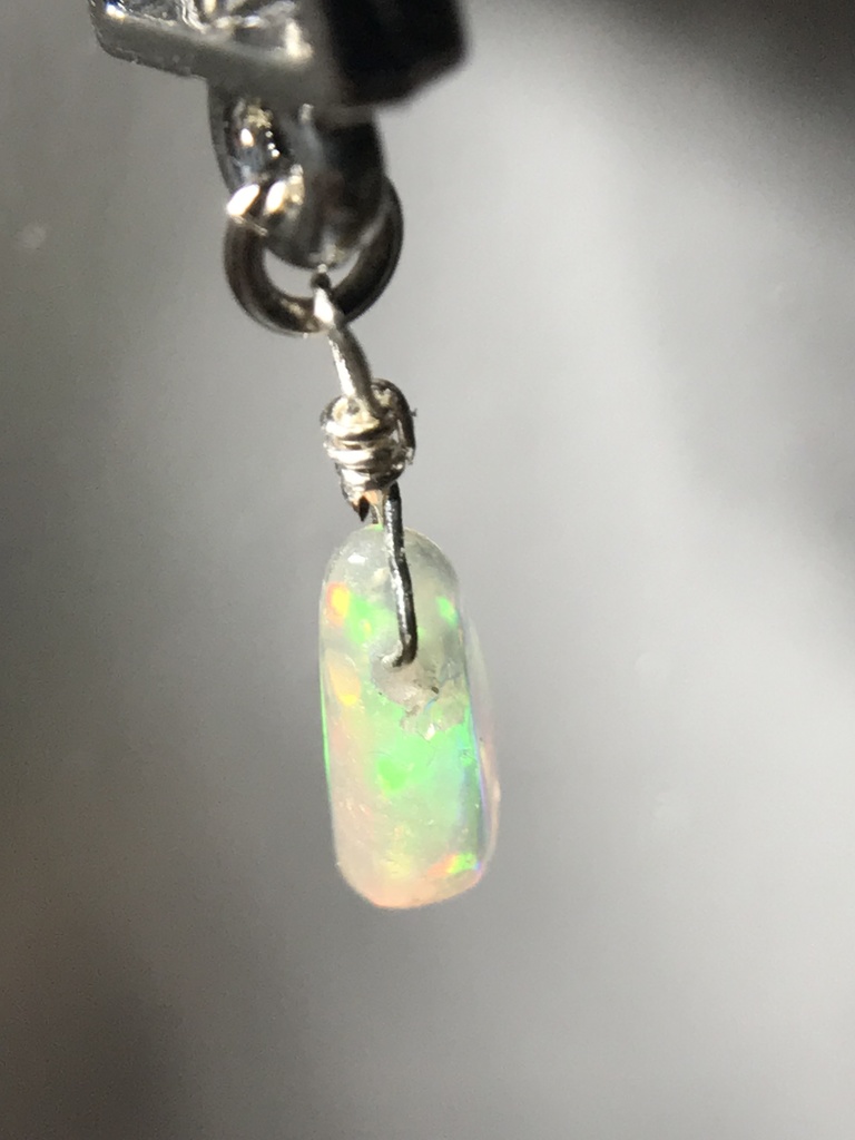 【試作品】オパールとクロスのピアス