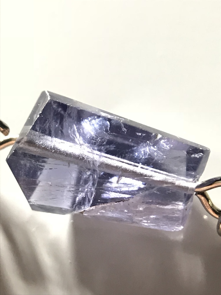 【試作品】【1個売り】アイオライトとクロスのフェイクピアス