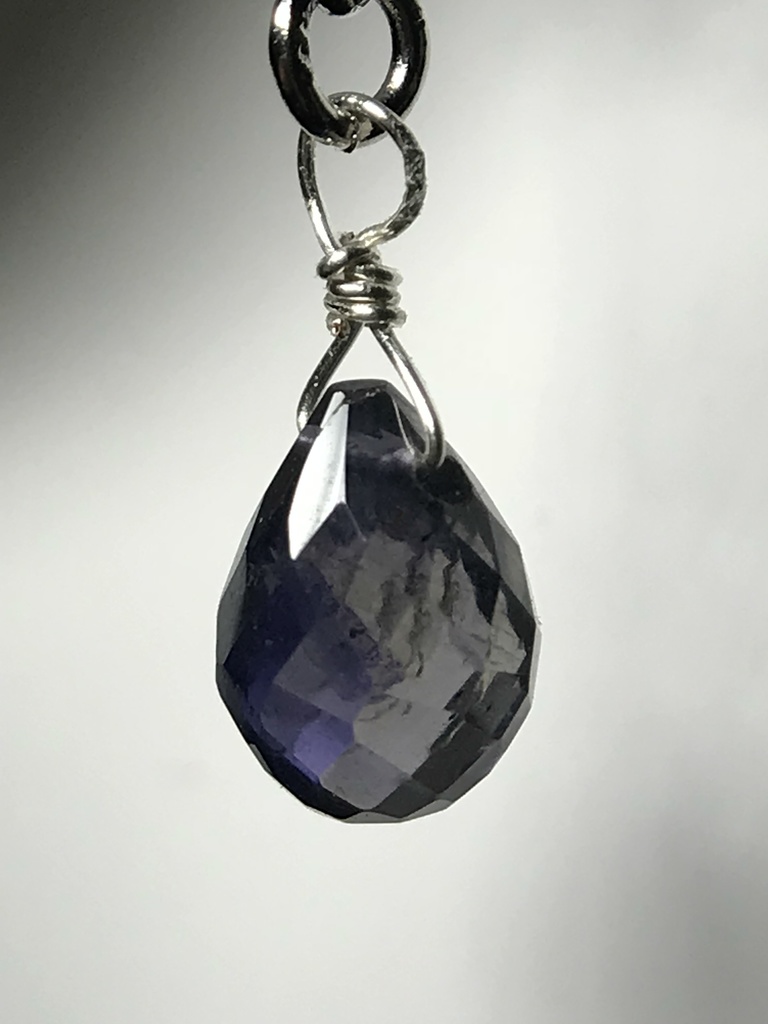 【試作品】アイオライトとクロスのイヤーカフ