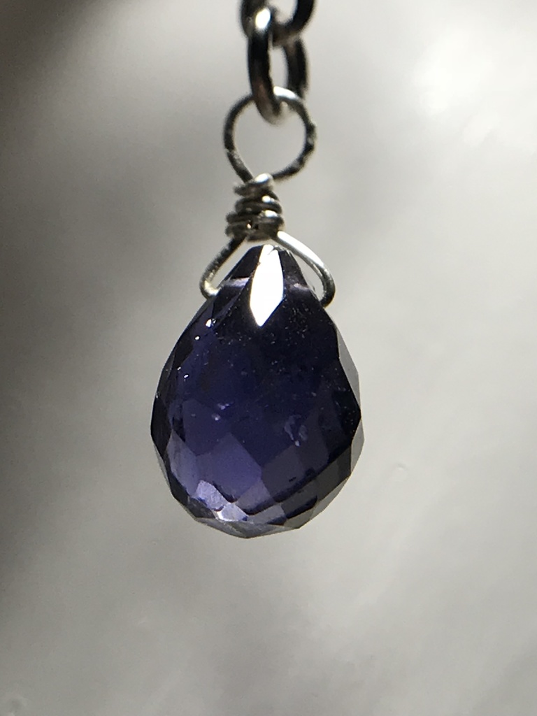 【試作品】アイオライトとクロスのイヤーカフ