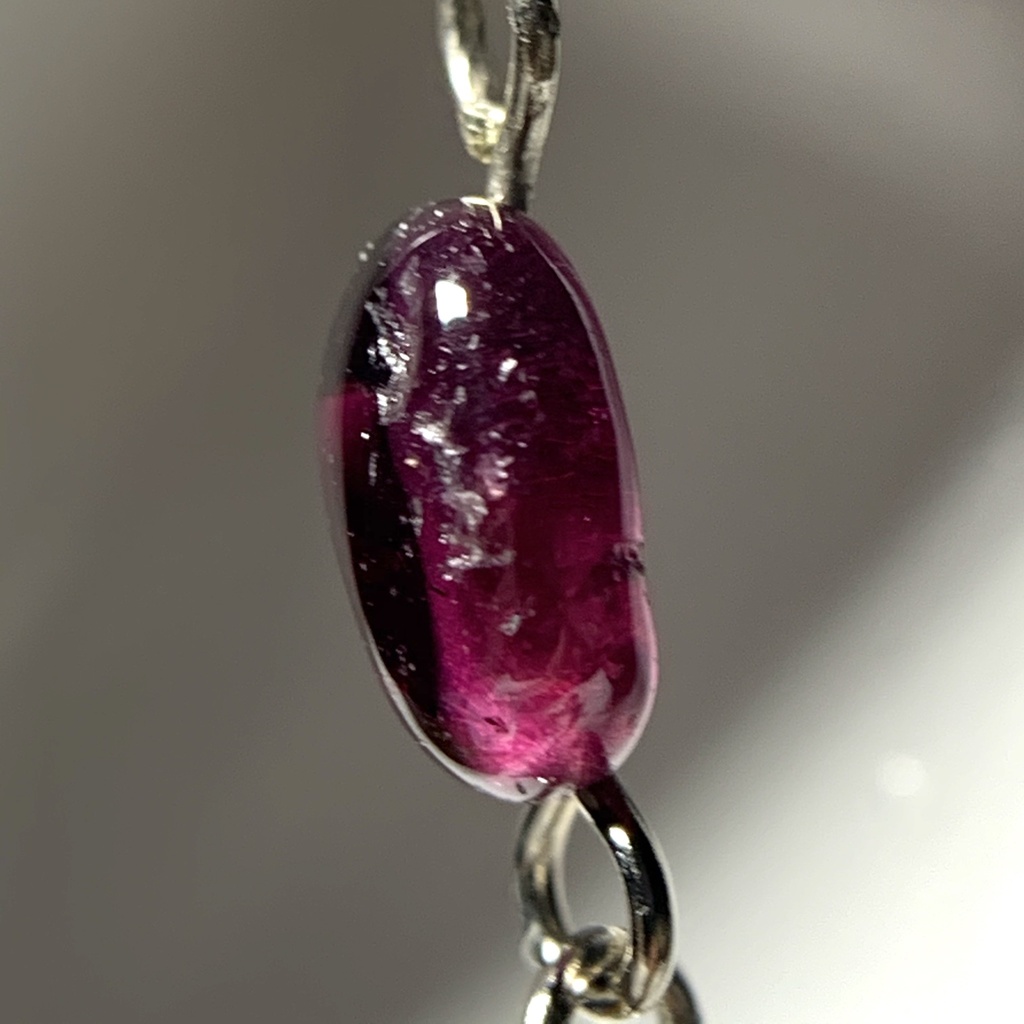 【再販】ガーネットとクロスのイヤーカフ