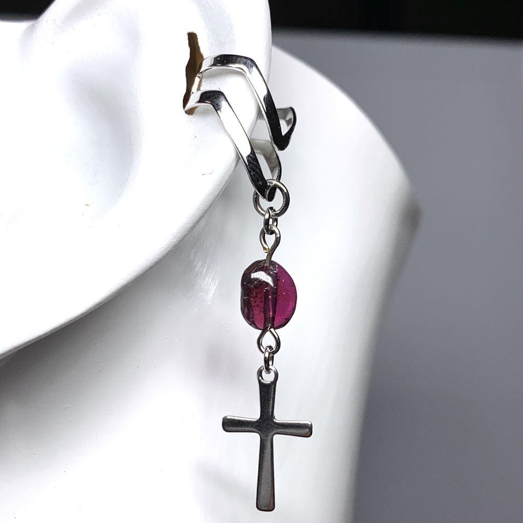 【再販】ガーネットとクロスのイヤーカフ