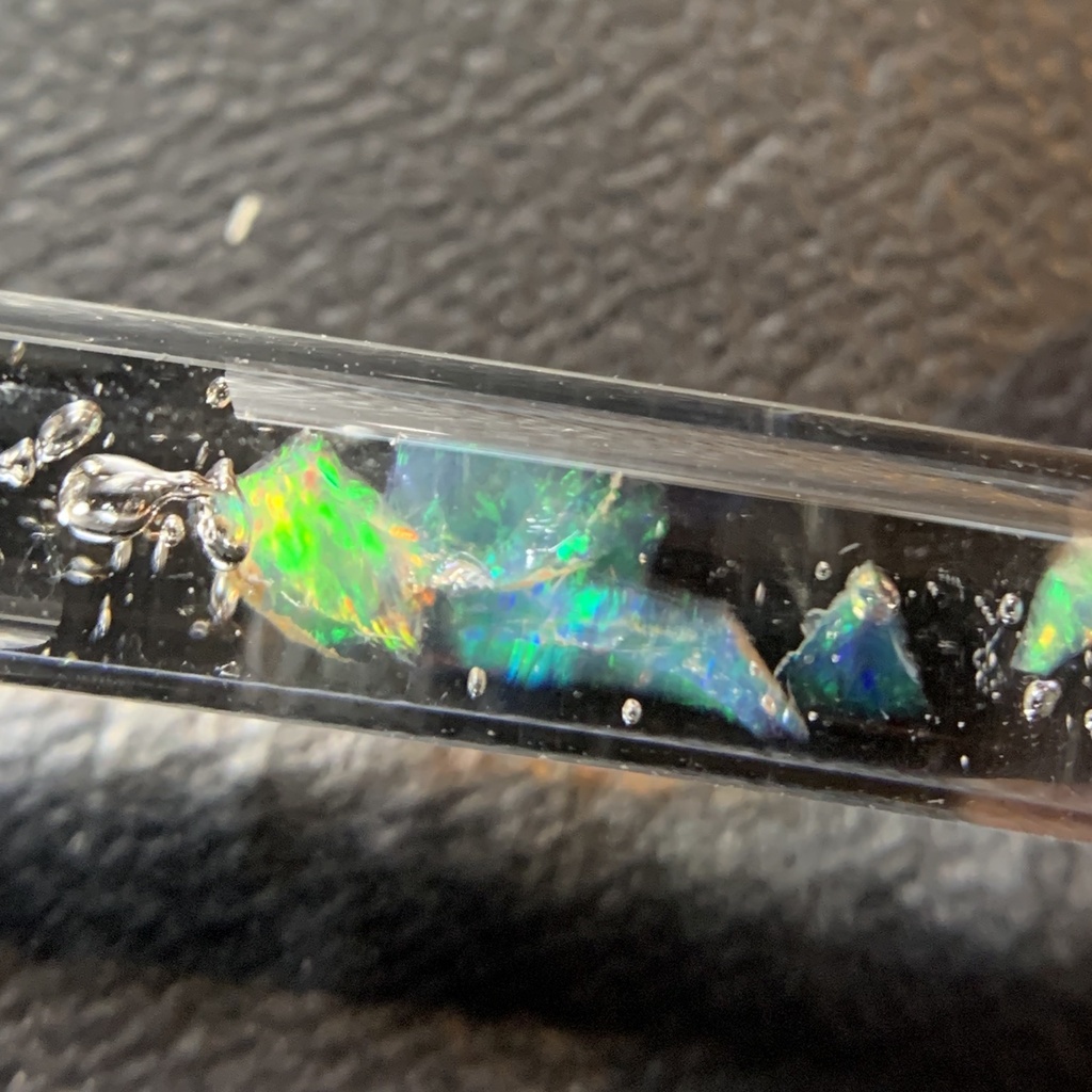 オパール入り試験管(小)C