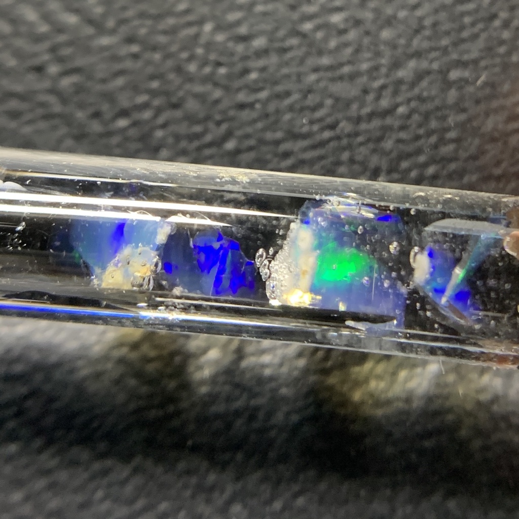 オパール入り試験管(小)D