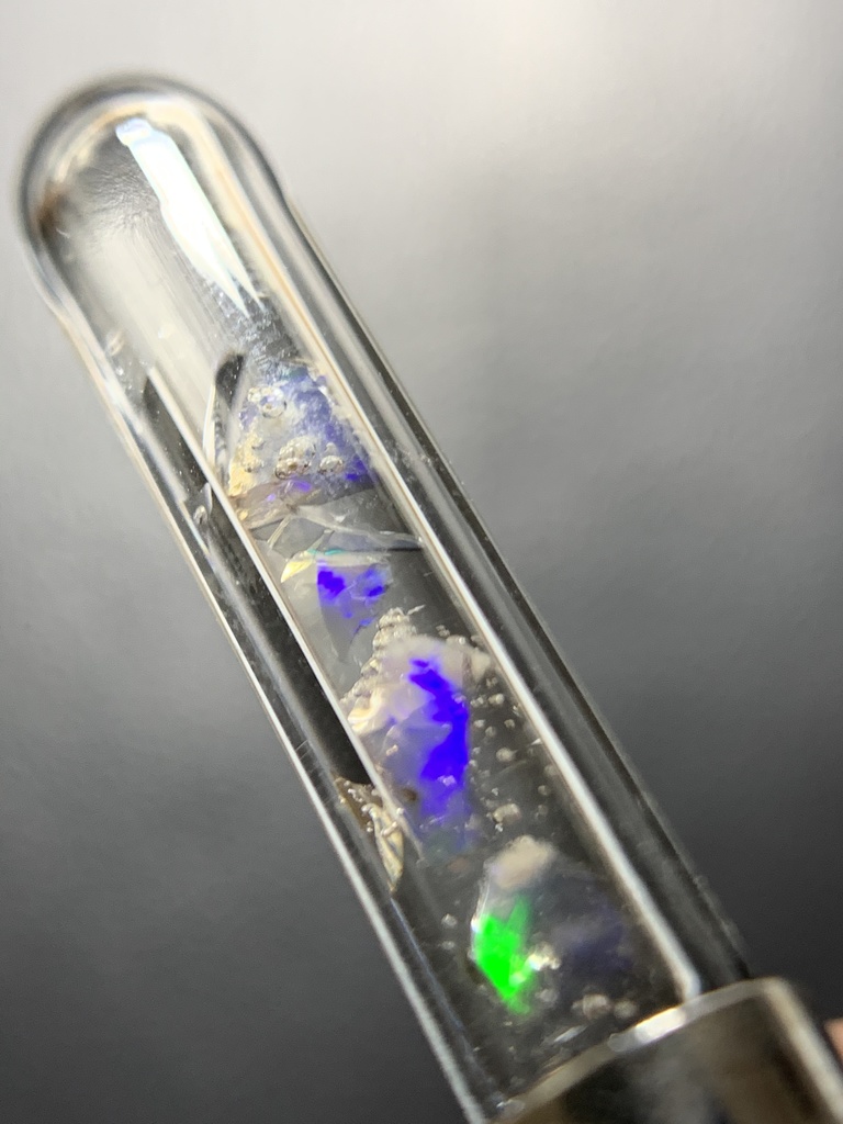 オパール入り試験管（小）D