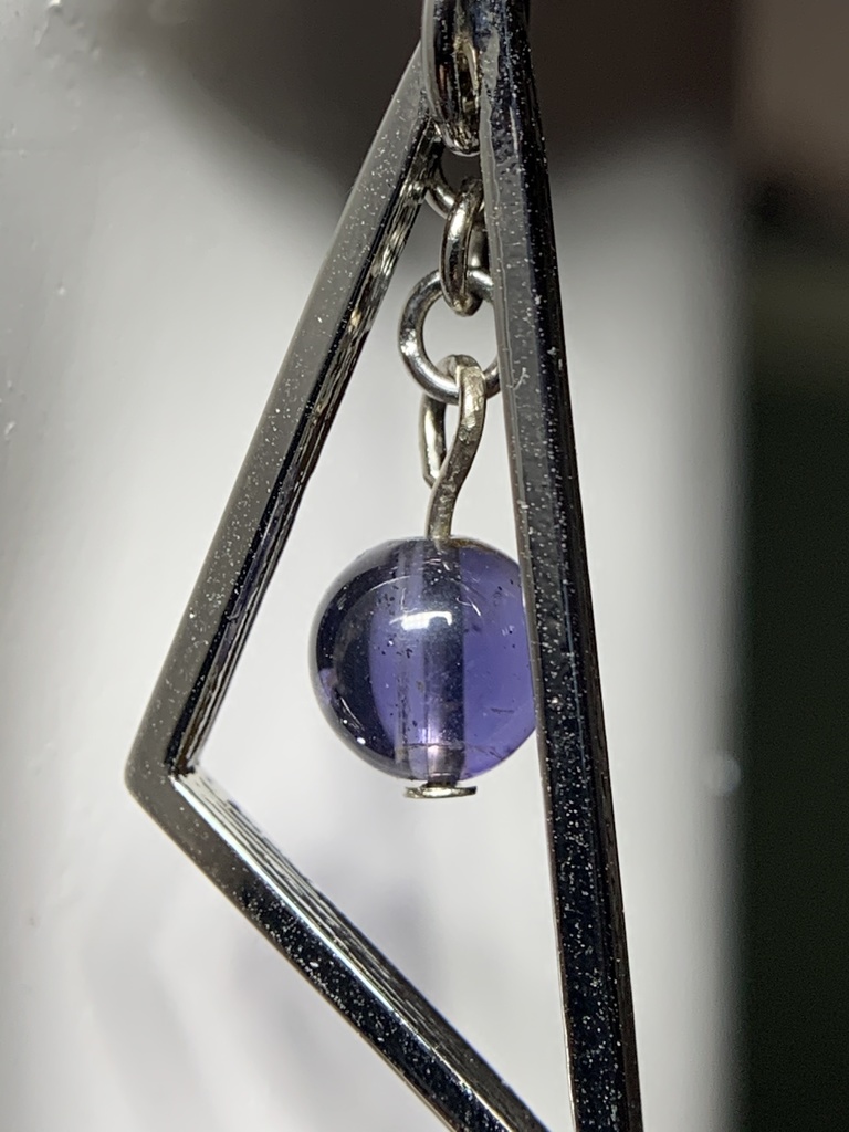 【1個売り】アイオライトとトライアングルのピアス