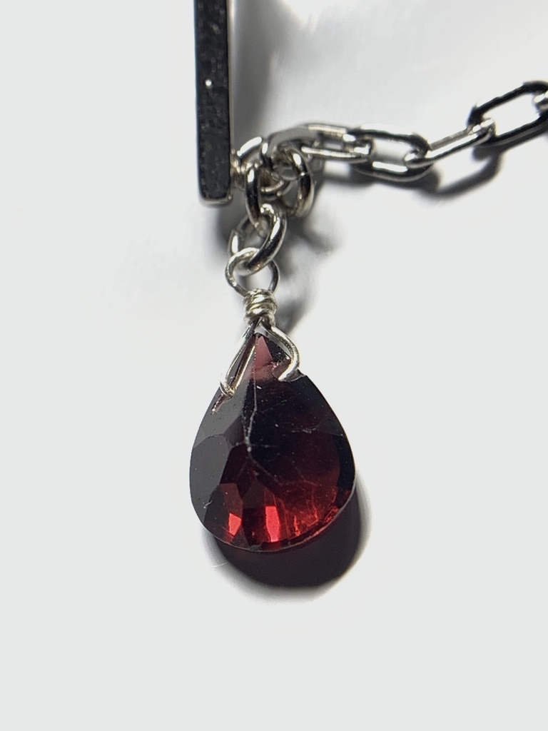 【1個売り】ガーネットとクロスのピアス&イヤーカフ