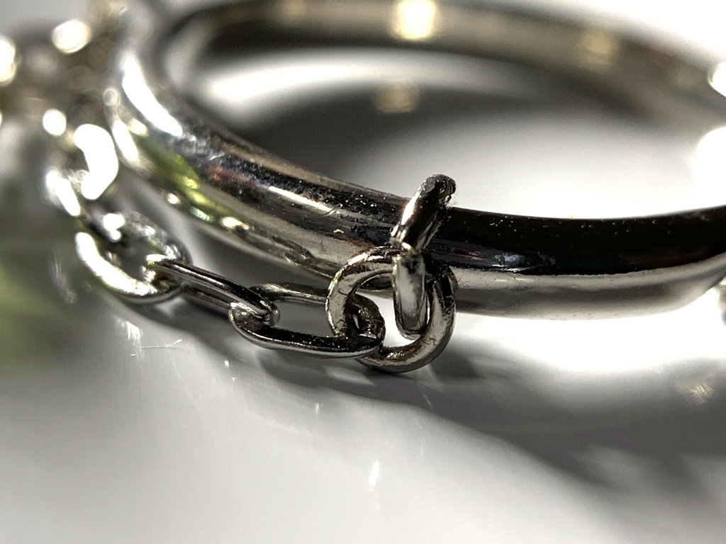 ペリドットとチェーンのリング