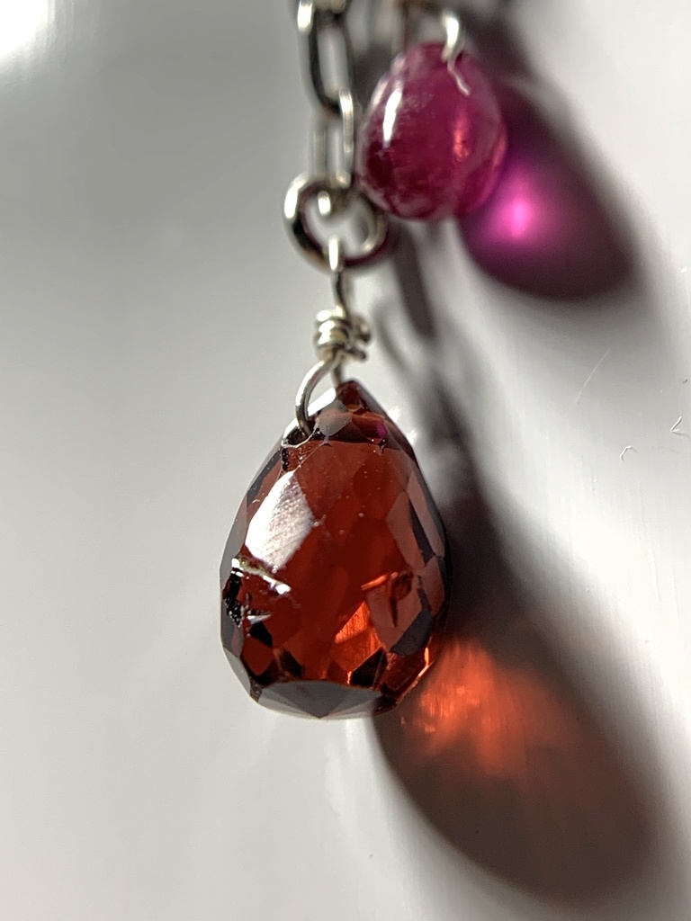 【1個売り】ガーネットとルビーとダブルハートのピアス