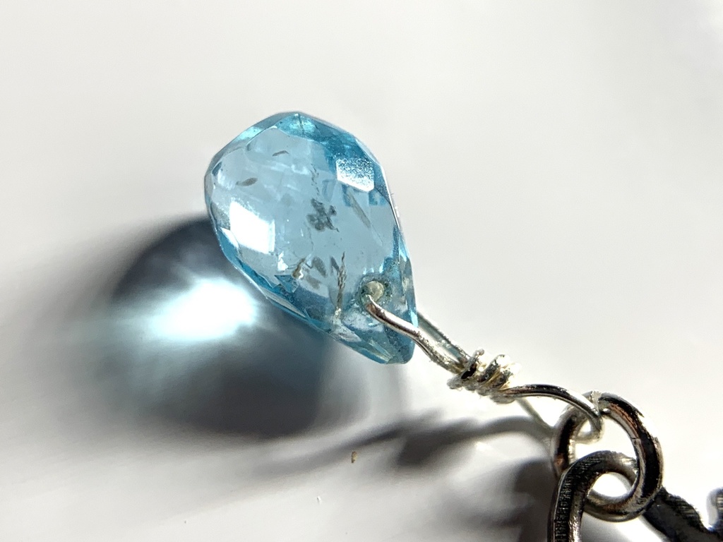 【再販】【1個売り】ブルーアパタイトとネコのピアス