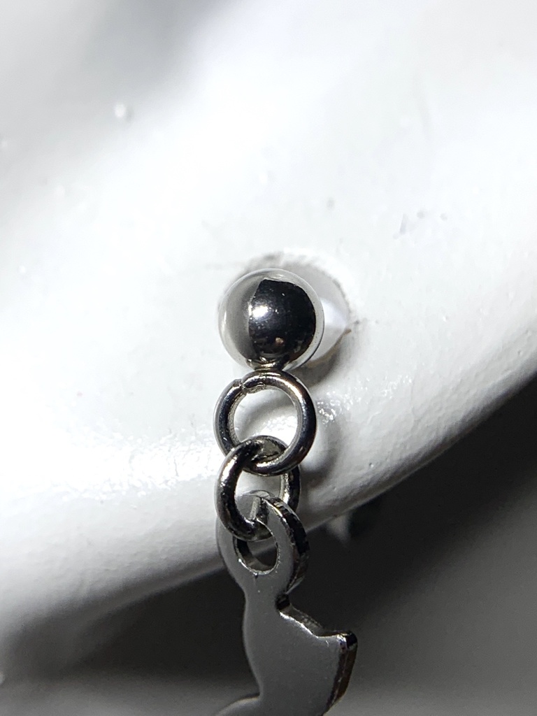 【再販】【1個売り】ブルーアパタイトとネコのピアス