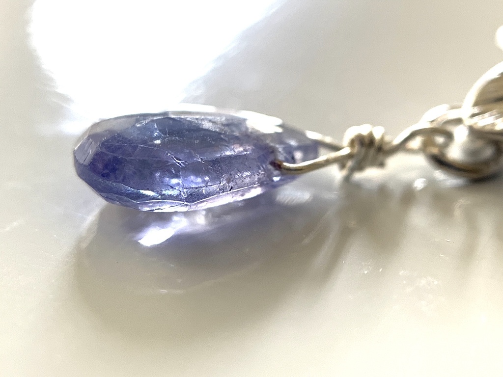 タンザナイトと紫陽花のネックレス