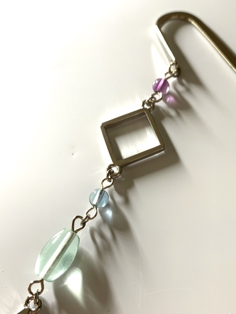 フローライトとスクエアとトライアングルのしおり