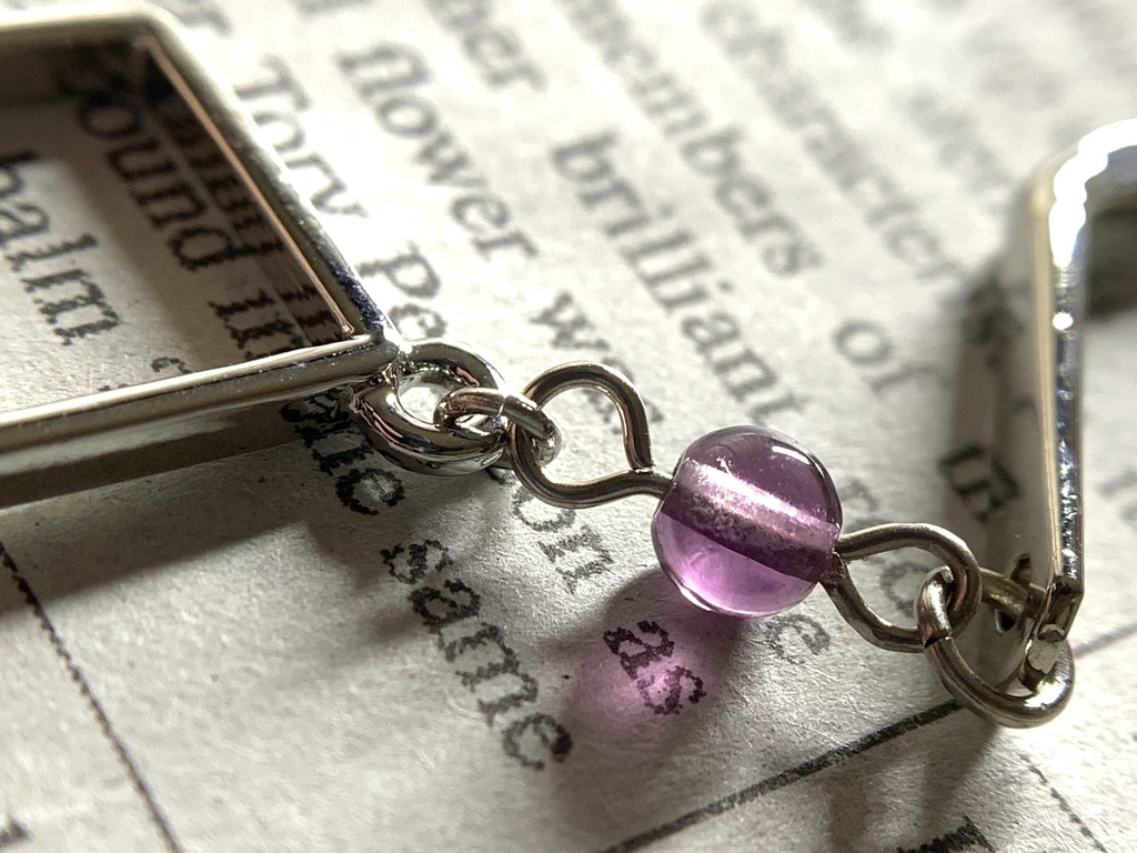 フローライトとスクエアとトライアングルのしおり