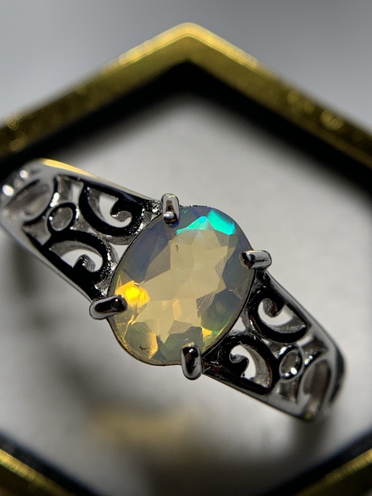 オパールのアラベスク調リングB