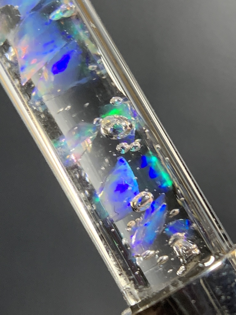 (訳あり)オパール入り試験管(小)F