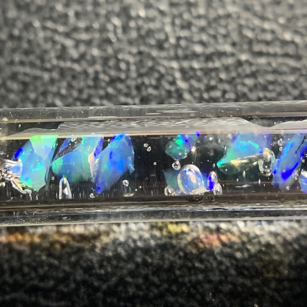 (訳あり)オパール入り試験管(小)F