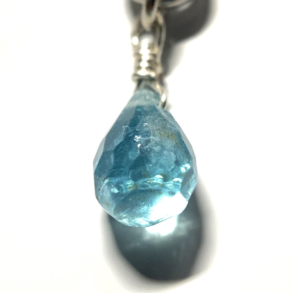 【1個売り】アマゾナイトとブルーアパタイトの夏色ピアス