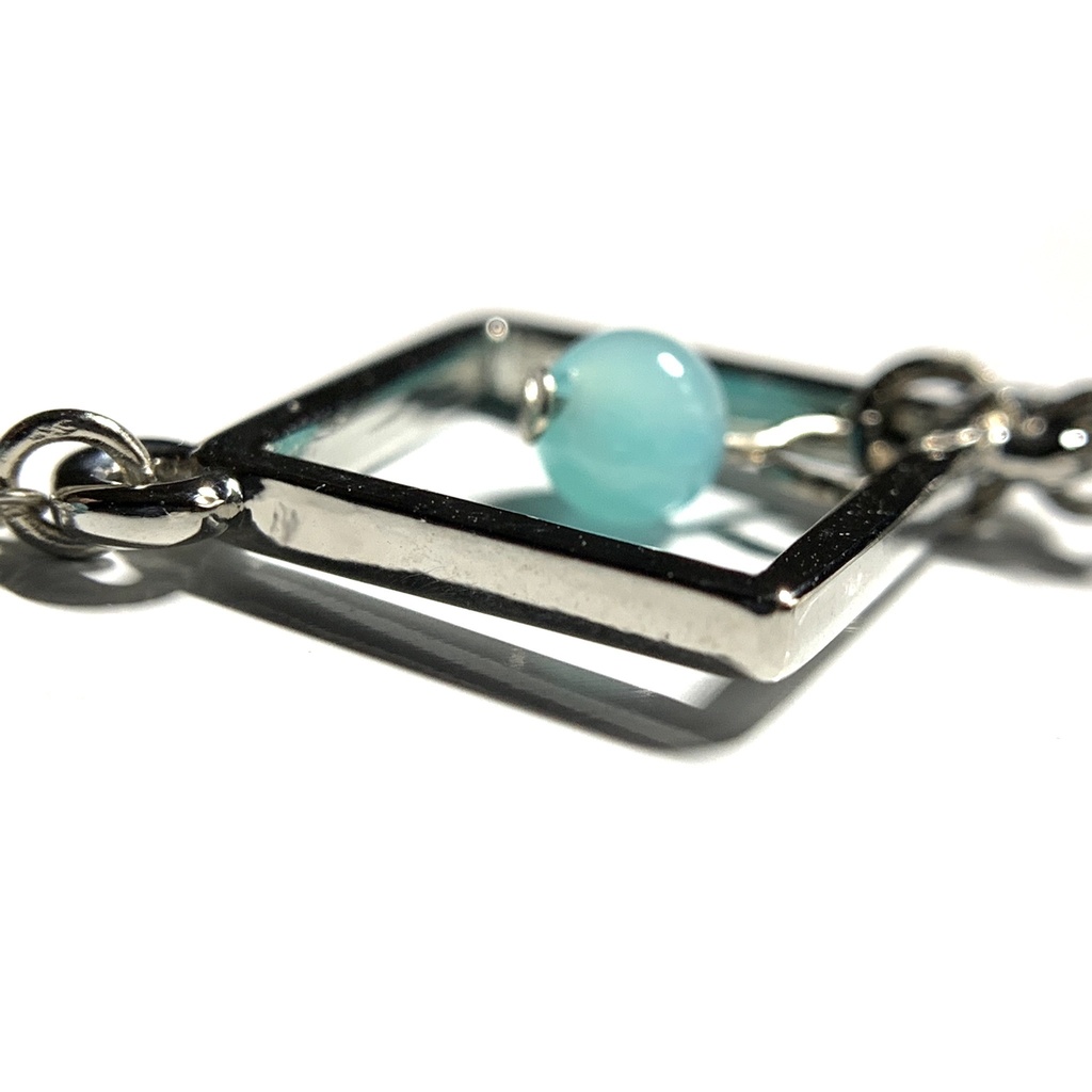 【1個売り】アマゾナイトとブルーアパタイトの夏色ピアス