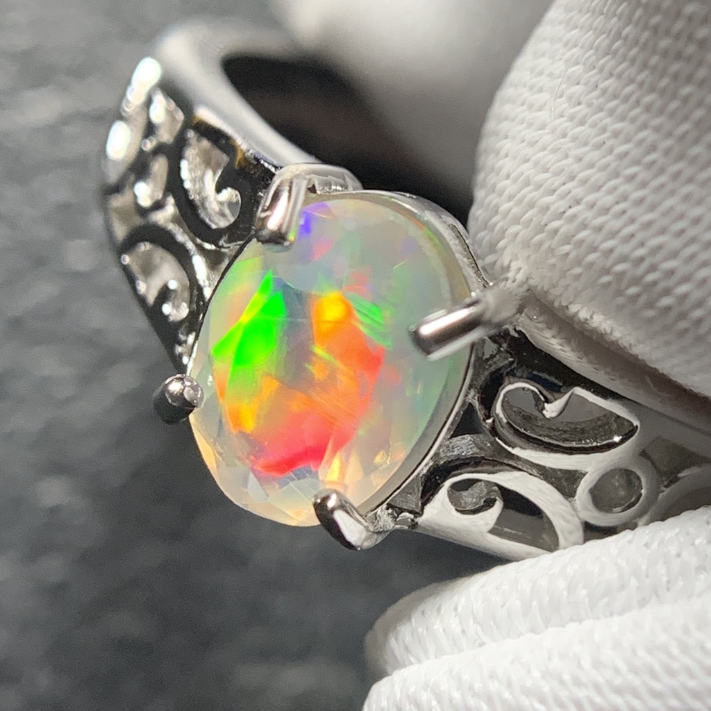 オパールのアラベスク調リングD