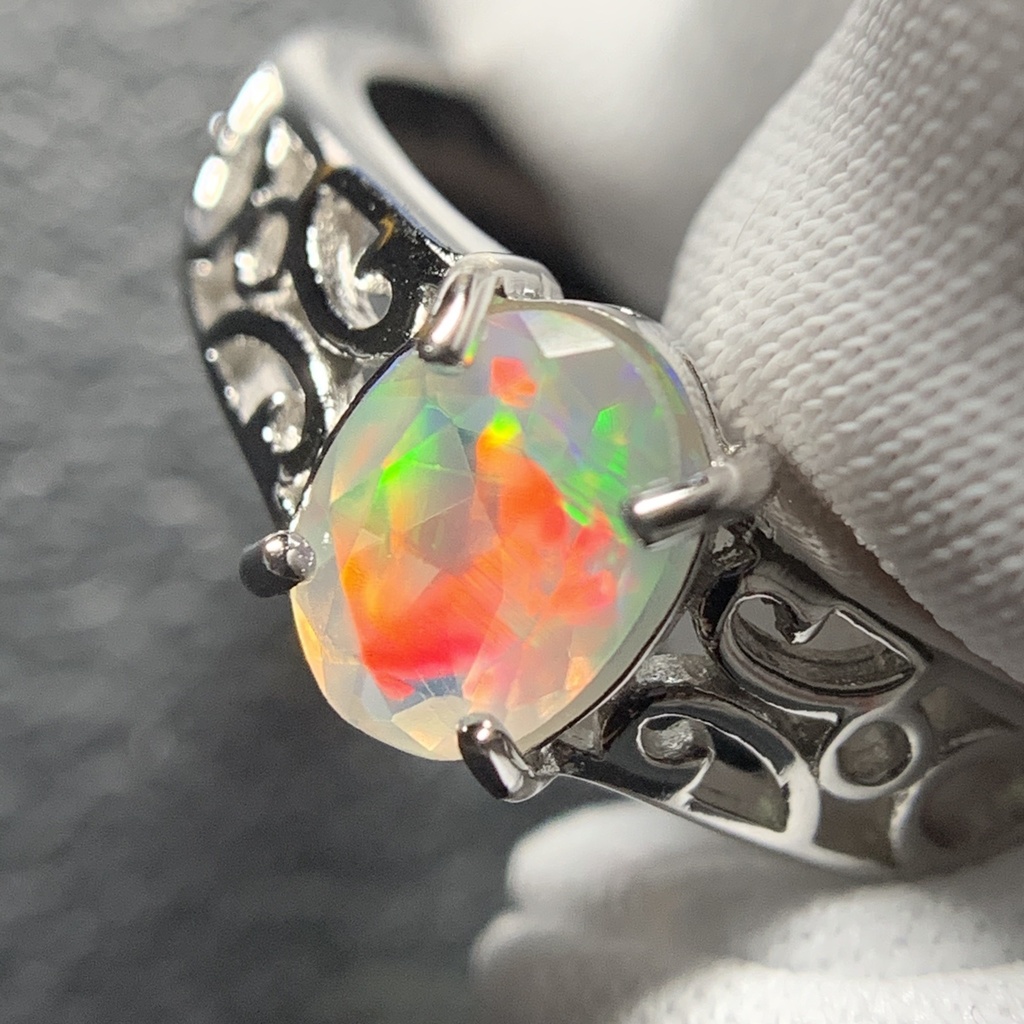 オパールのアラベスク調リングD