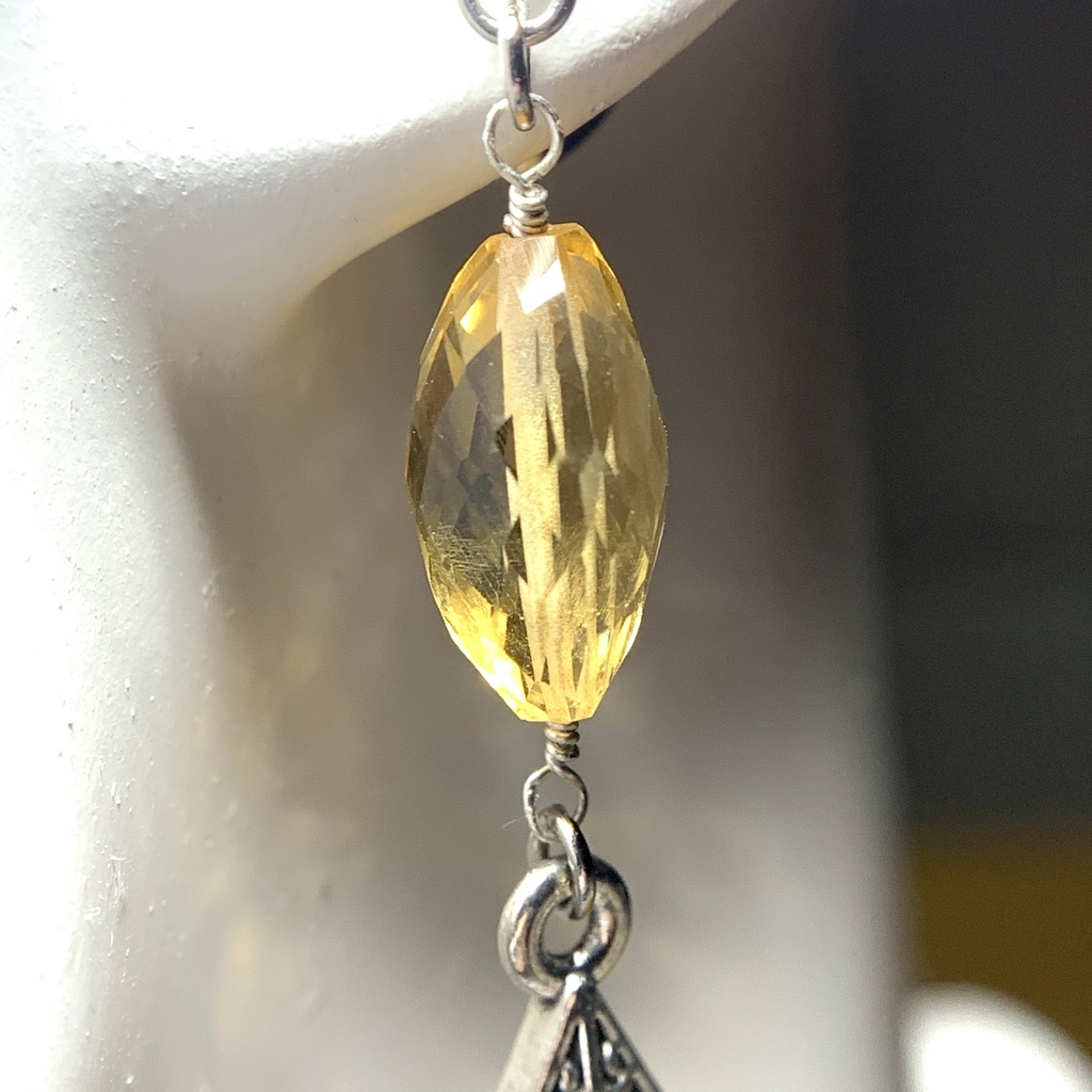 【1個売り】シトリンとボヘミアン風パーツのピアス