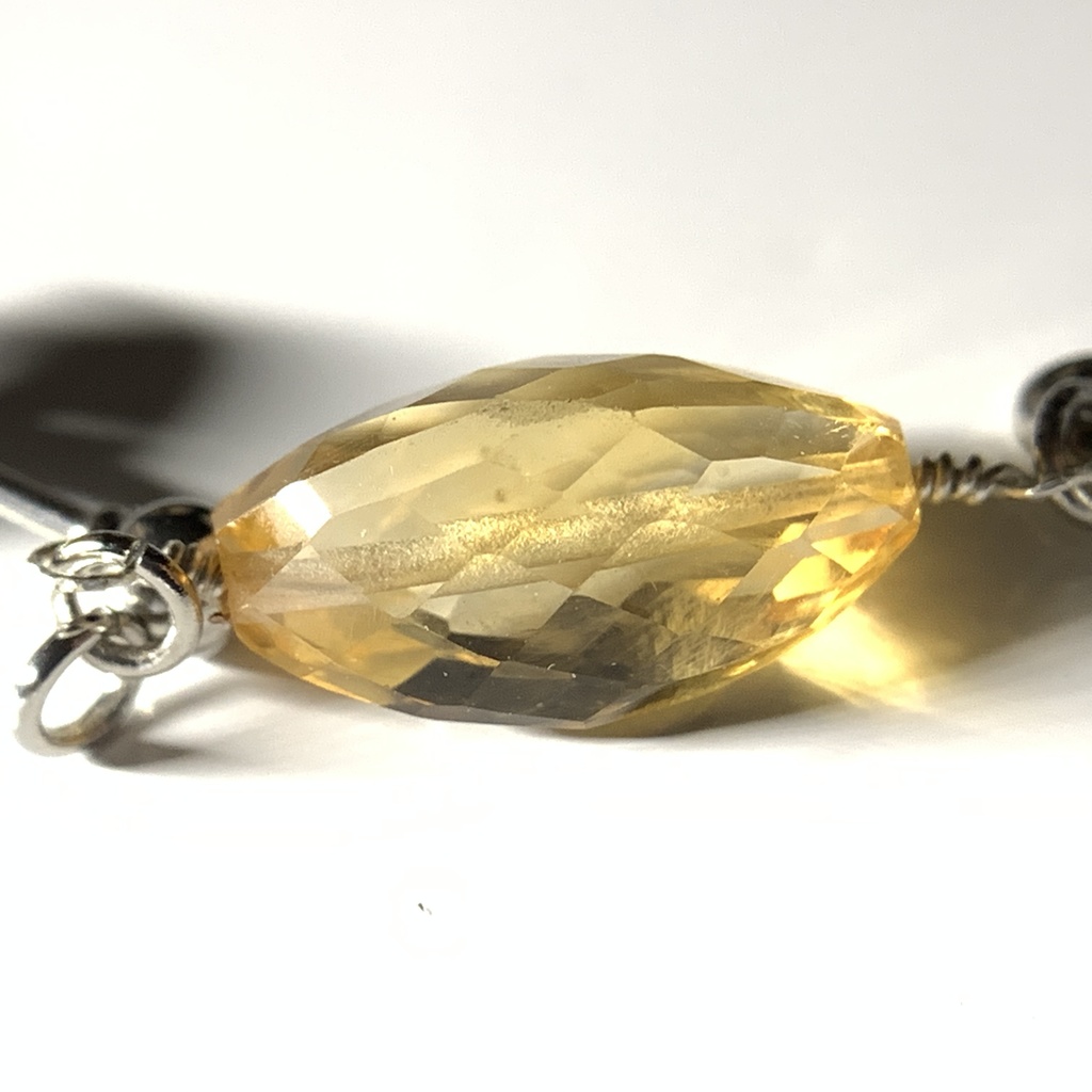 【1個売り】シトリンとボヘミアン風パーツのピアス