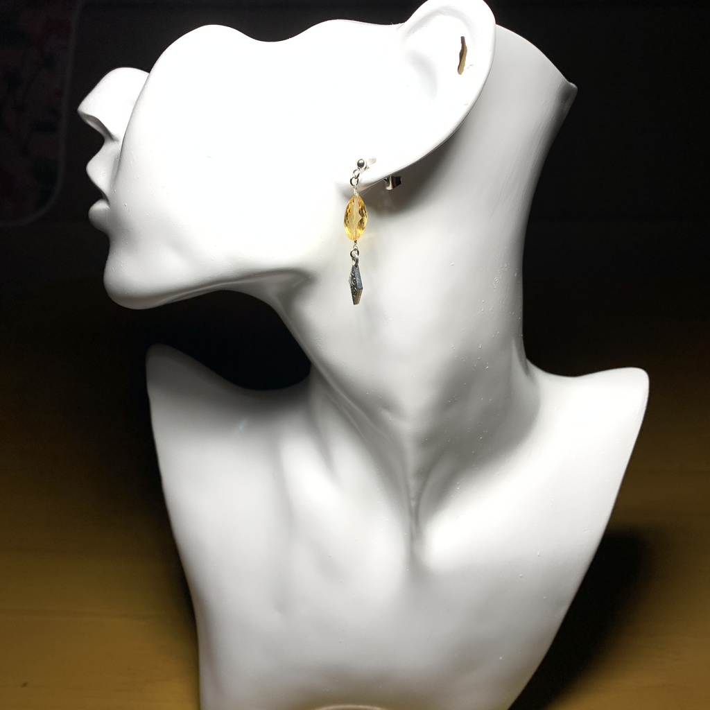 【1個売り】シトリンとボヘミアン風パーツのピアス