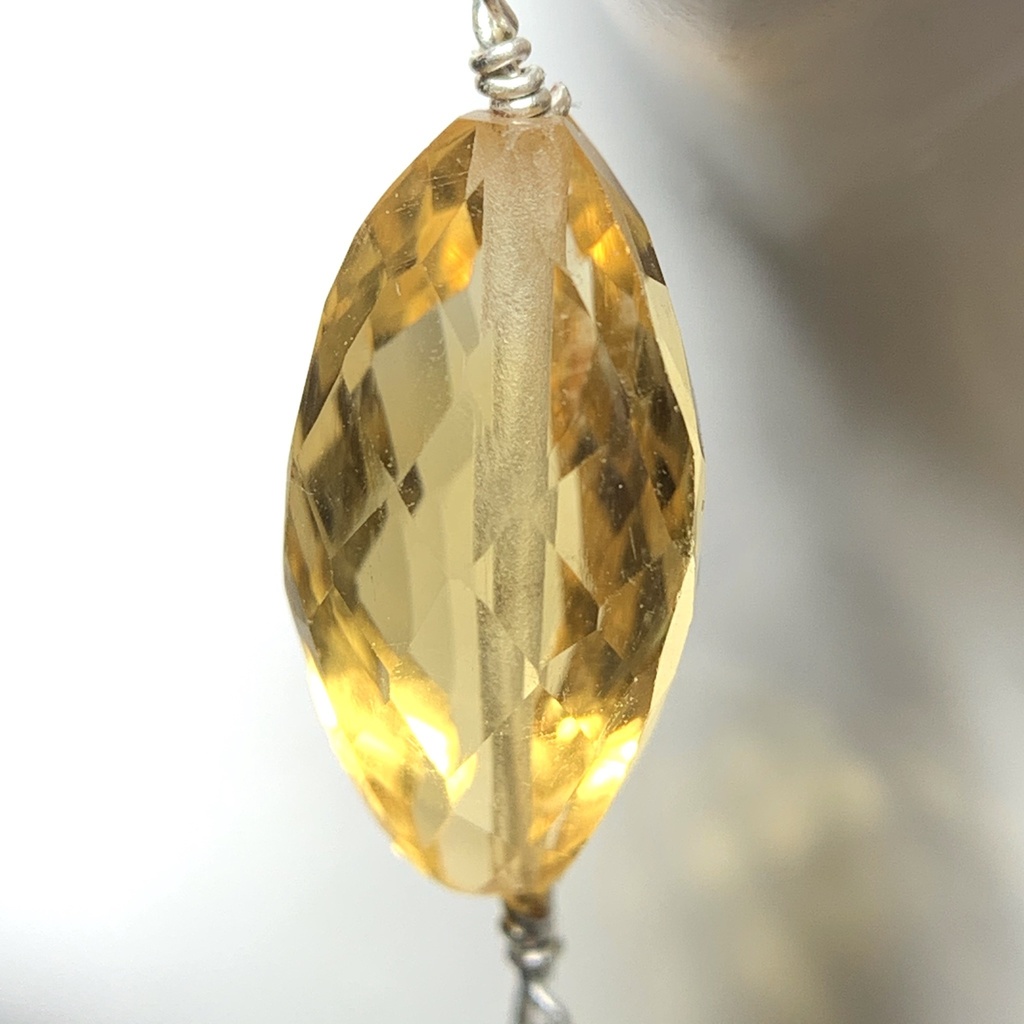 【1個売り】シトリンとボヘミアン風パーツのピアス